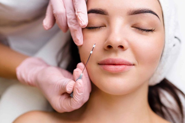 Thread Lifts: How Thread Lifts Can Help with the Effects of Ageing on the Face | Skinology Plus Clinic Chandigarh